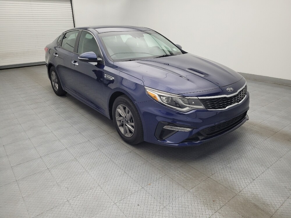 2020 Kia Optima in Greenville, SC 29607 - 18128095 13