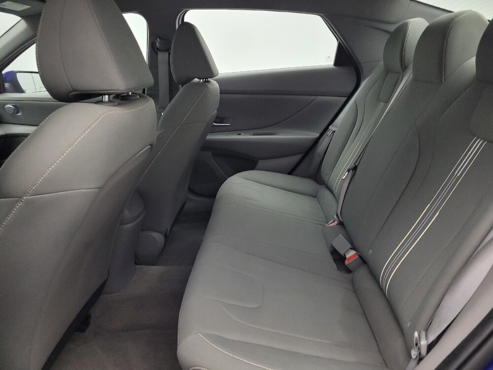 2023 Hyundai Elantra in Columbia, SC 29210 - 18128100 18