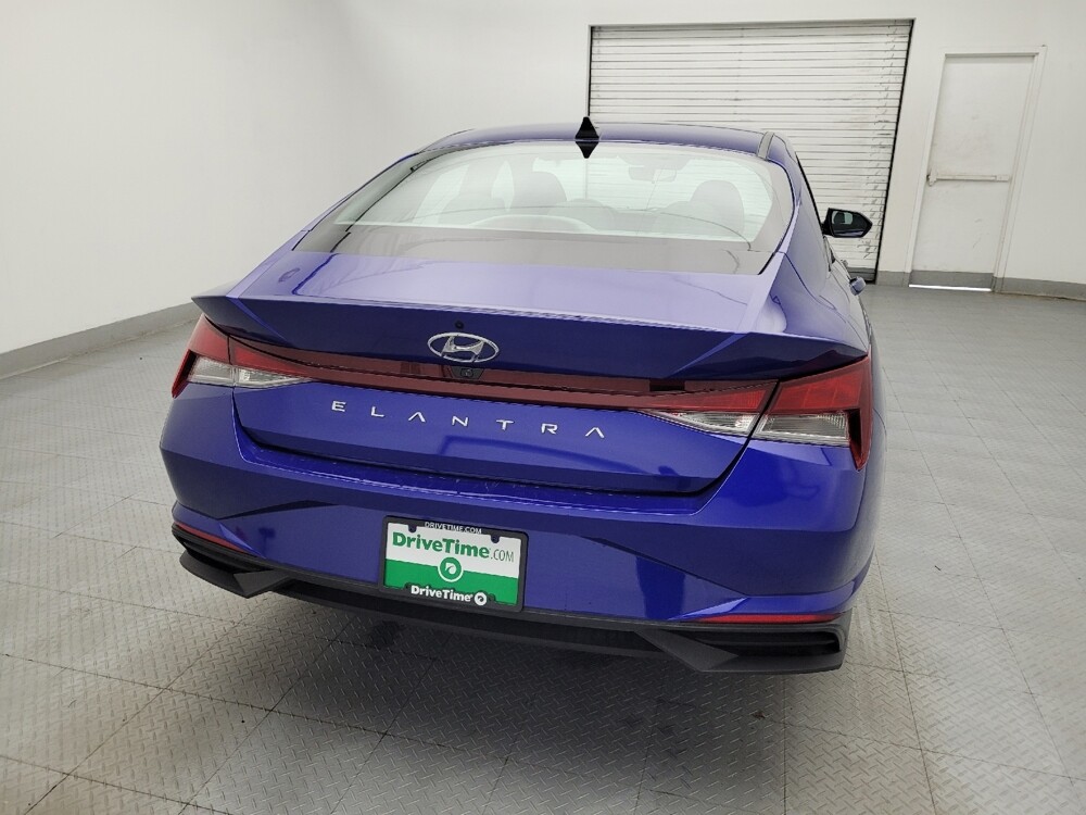 2023 Hyundai Elantra in Columbia, SC 29210 - 18128100 7