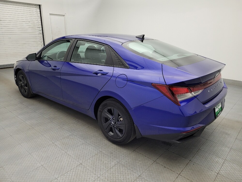 2023 Hyundai Elantra in Columbia, SC 29210 - 18128100 3