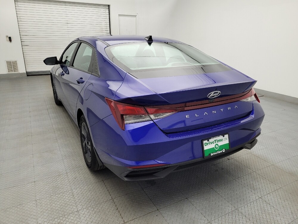 2023 Hyundai Elantra in Columbia, SC 29210 - 18128100 5