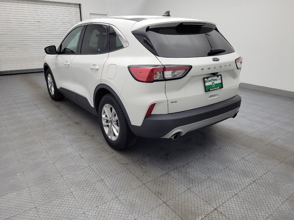 2021 Ford Escape in Greenville, SC 29607 - 18128102 5