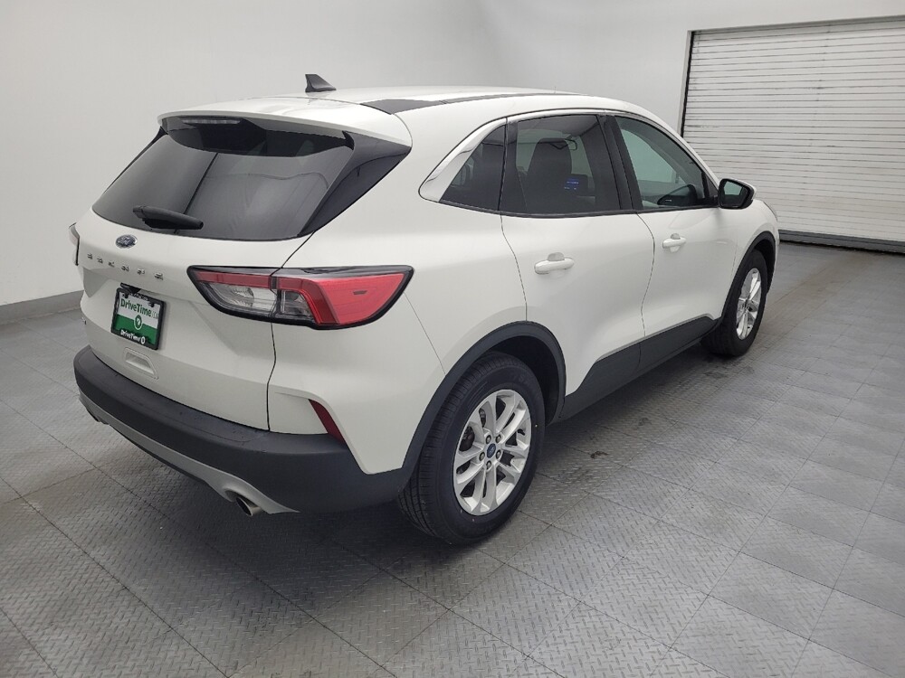 2021 Ford Escape in Greenville, SC 29607 - 18128102 9