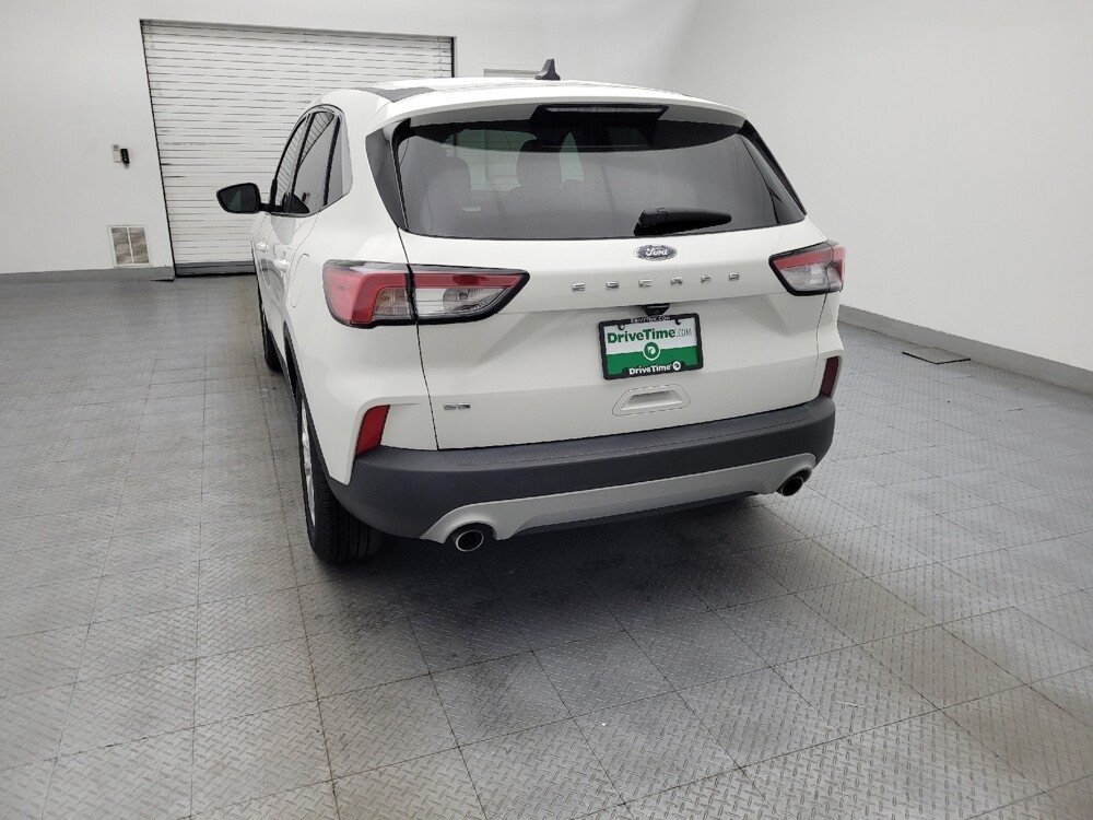 2021 Ford Escape in Greenville, SC 29607 - 18128102 6