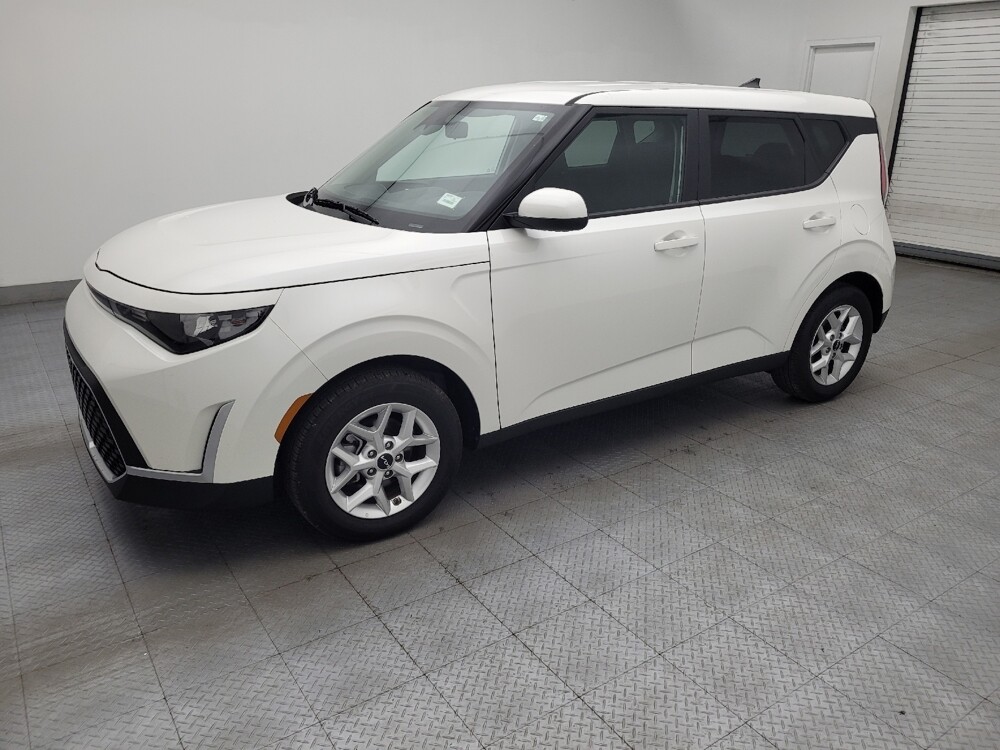 2025 Kia Soul in Greenville, SC 29607 - 18128107 2