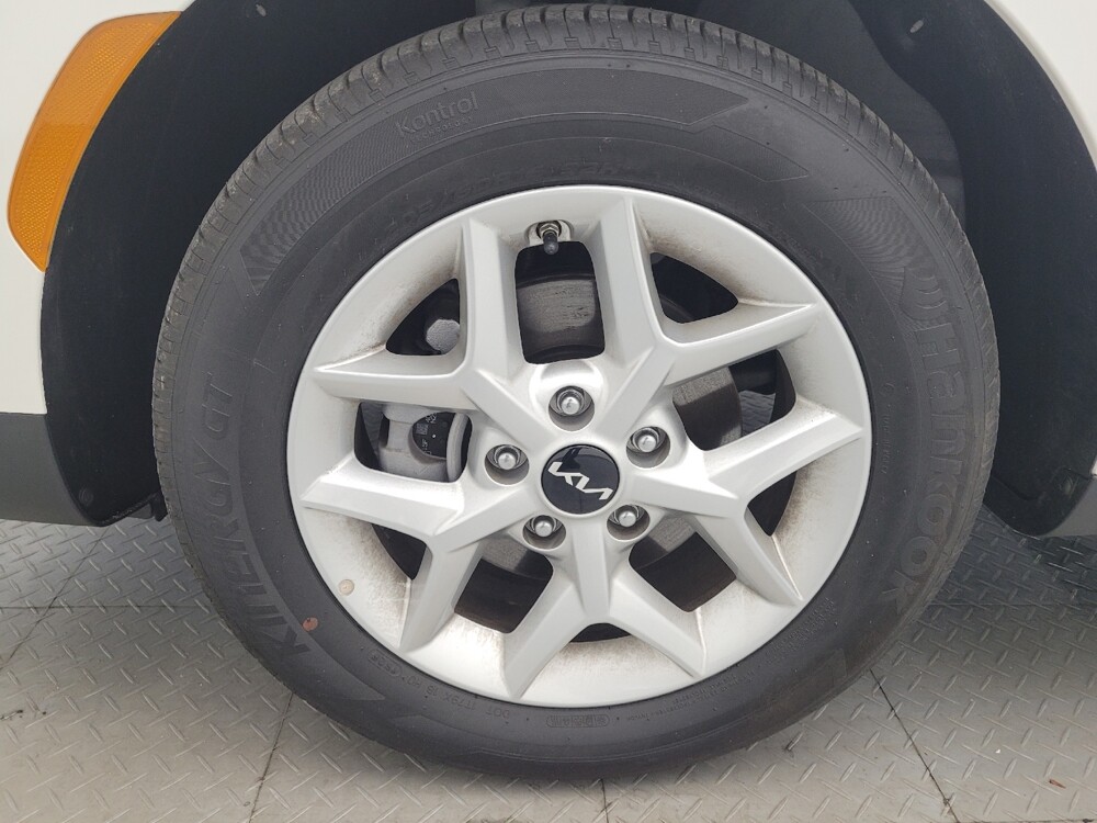 2025 Kia Soul in Raleigh, NC 27604 - 18128112 31