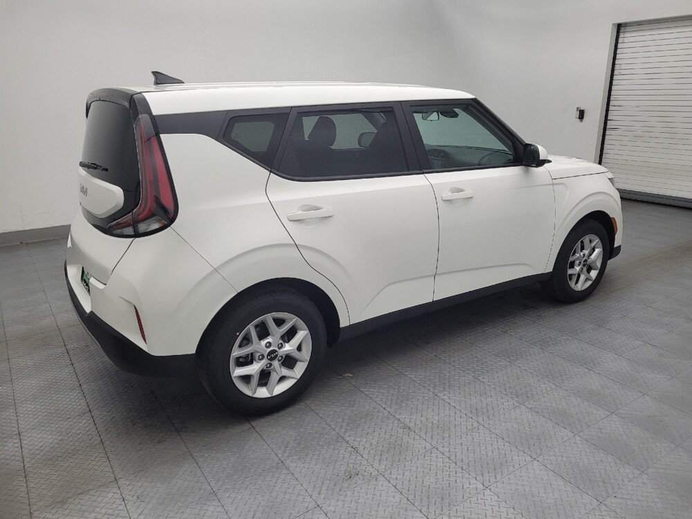 2025 Kia Soul in Charleston, SC 29414 - 18128113 10