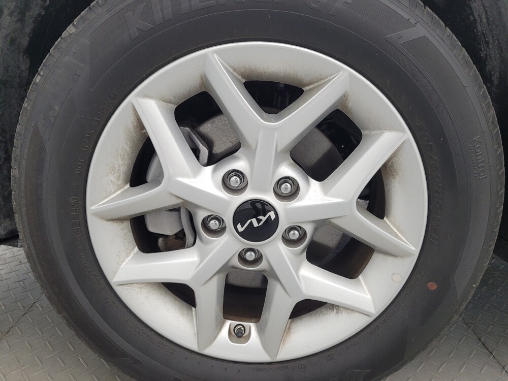 2025 Kia Soul in Greenville, SC 29607 - 18128114 31