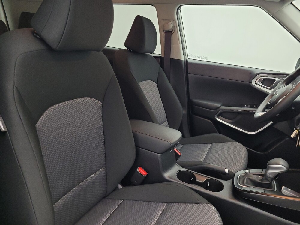 2025 Kia Soul in Raleigh, NC 27604 - 18128116 21