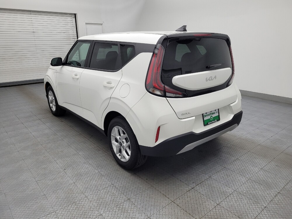 2025 Kia Soul in Raleigh, NC 27604 - 18128116 5