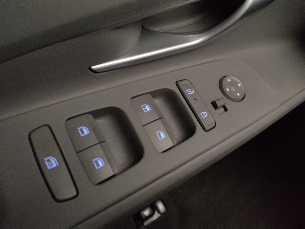 2024 Hyundai Elantra in Colorado Springs, CO 80909 - 18128121 27