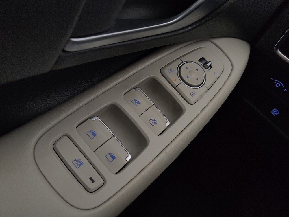 2024 Hyundai Sonata in Denver, CO 80012 - 18128130 27