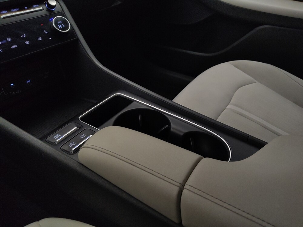 2024 Hyundai Sonata in Denver, CO 80012 - 18128130 26