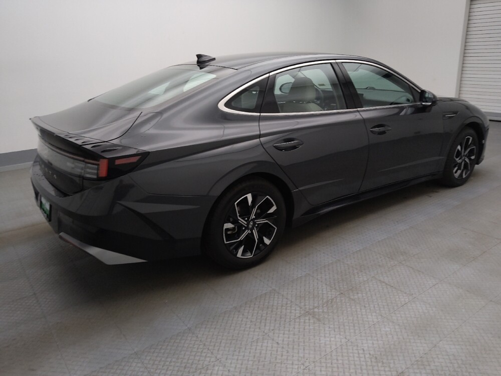2024 Hyundai Sonata in Denver, CO 80012 - 18128130 10