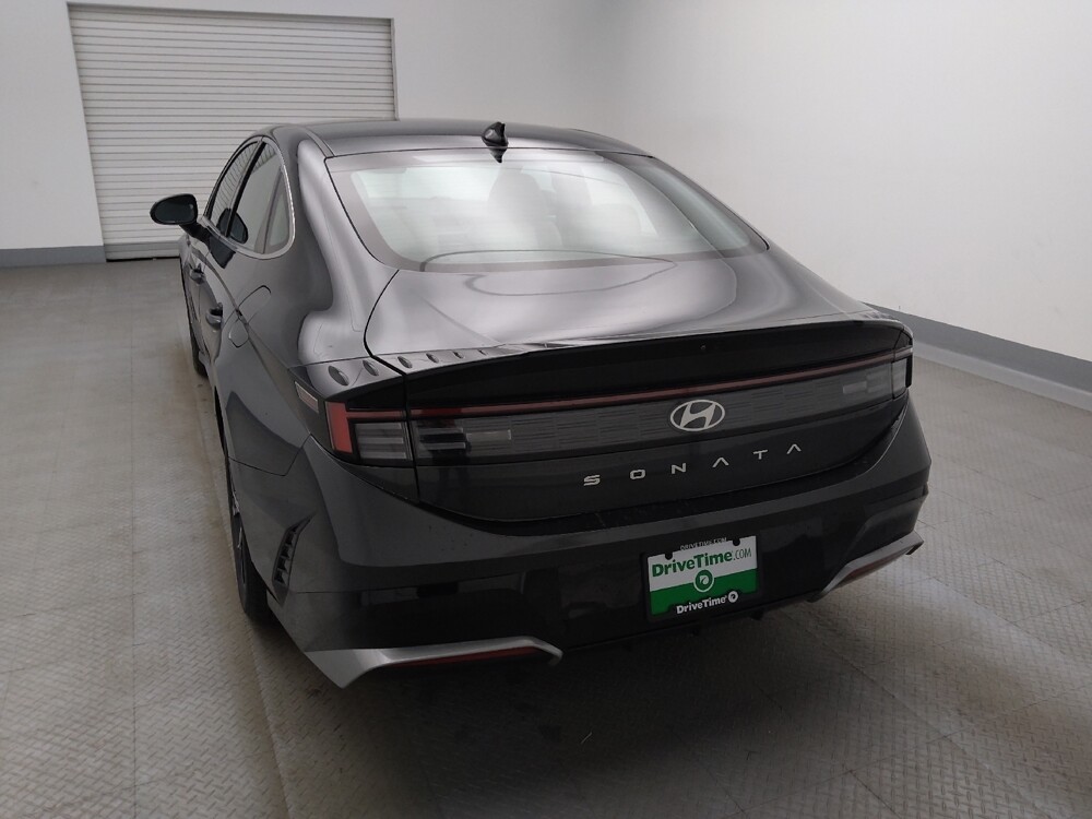 2024 Hyundai Sonata in Denver, CO 80012 - 18128130 6