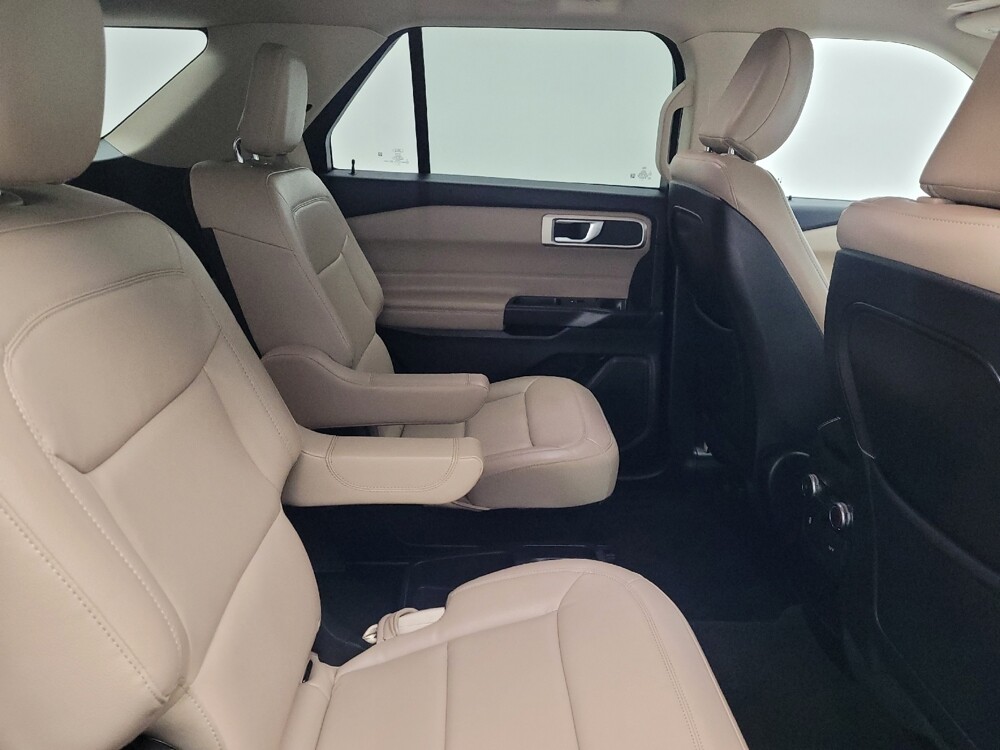 2020 Ford Explorer in Huntsville, AL 35816 - 18128135 19