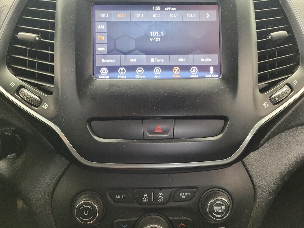 2019 Jeep Cherokee in Memphis, TN 38128 - 18128138 25