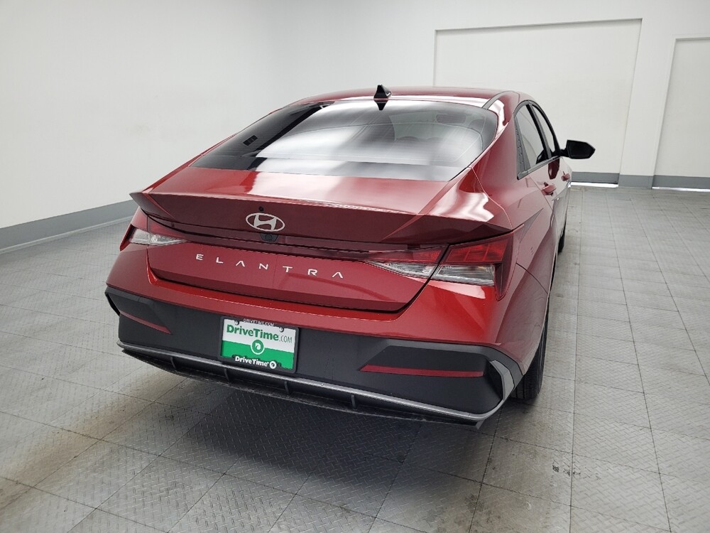 2024 Hyundai Elantra in Memphis, TN 38128 - 18128146 7