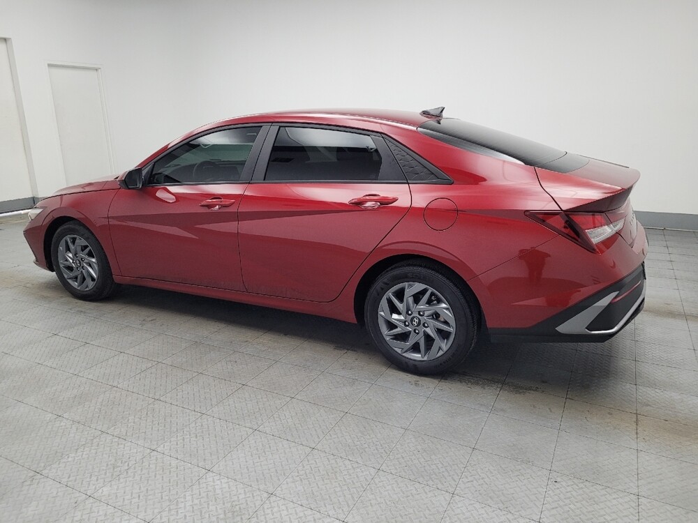 2024 Hyundai Elantra in Memphis, TN 38128 - 18128146 3