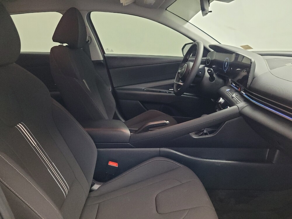 2024 Hyundai Elantra in Memphis, TN 38128 - 18128146 21