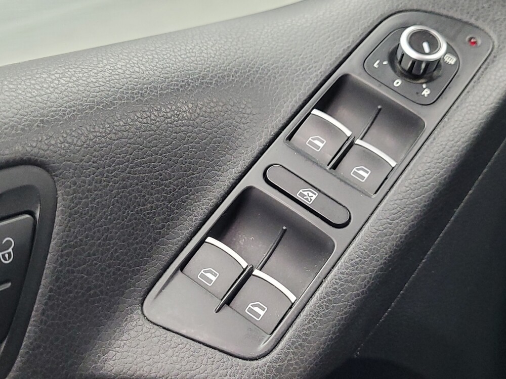 2014 Volkswagen Tiguan in Madison, TN 37115 - 18128155 27