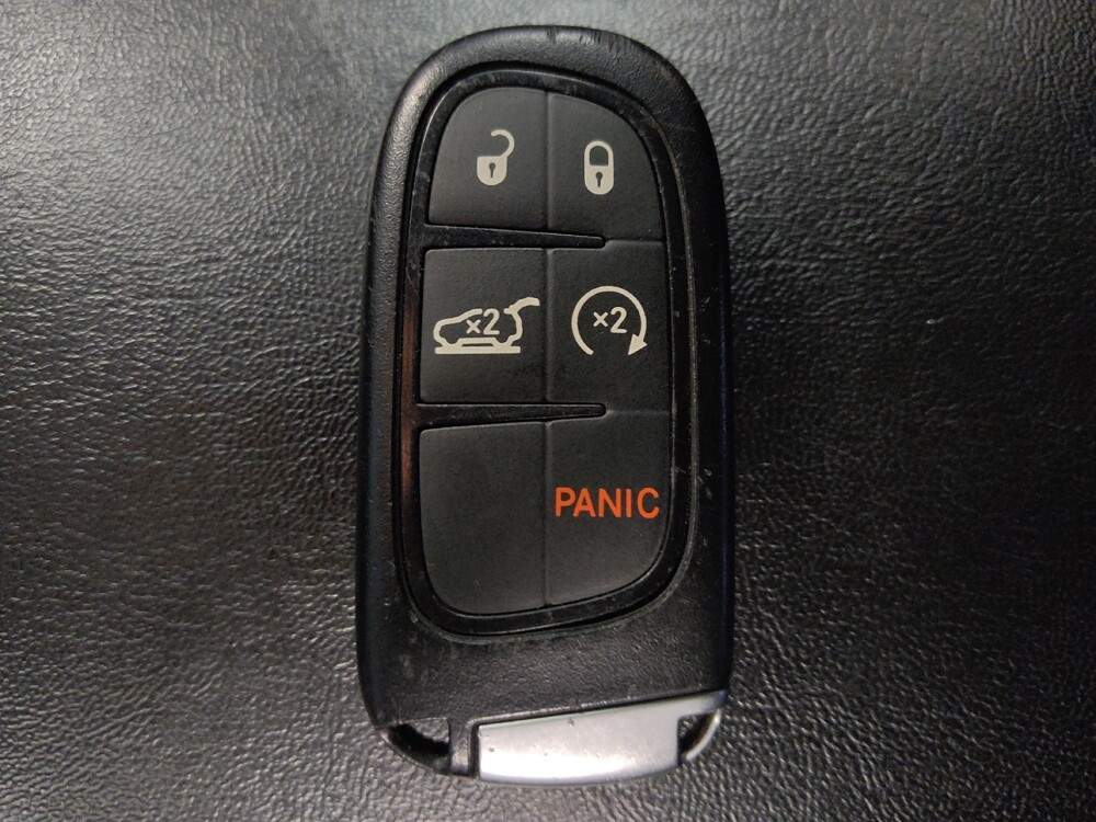 2021 Jeep Cherokee in San Antonio, TX 78238 - 18128165 32