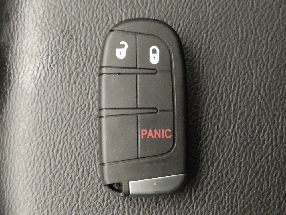 2019 Jeep Compass in Houston, TX 77074 - 18128176 32