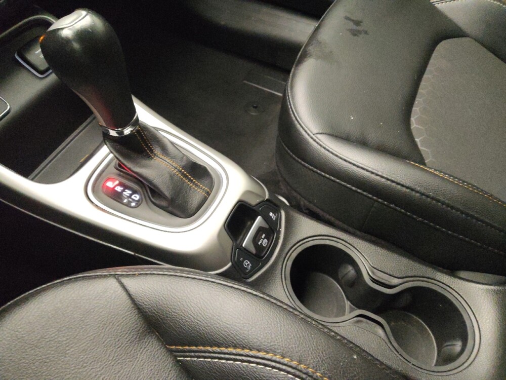 2019 Jeep Compass in Houston, TX 77074 - 18128176 26