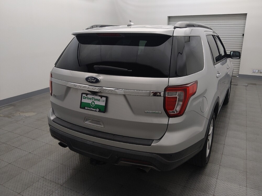 2019 Ford Explorer in Houston, TX 77034 - 18128180 7