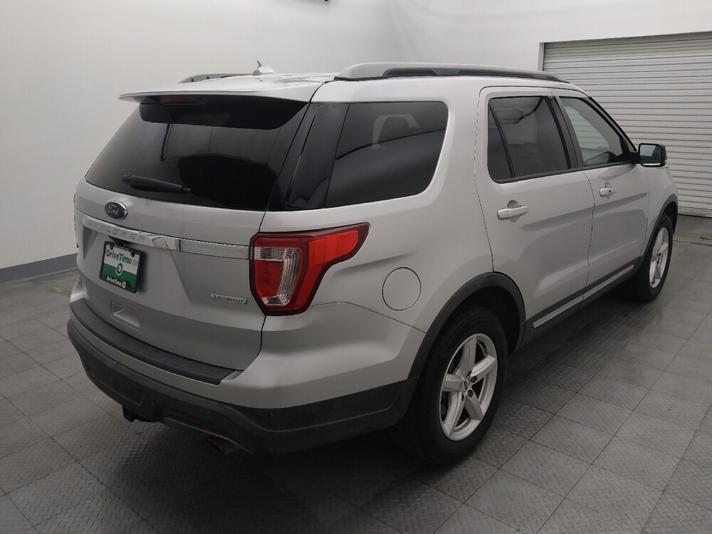 2019 Ford Explorer in Houston, TX 77034 - 18128180 9