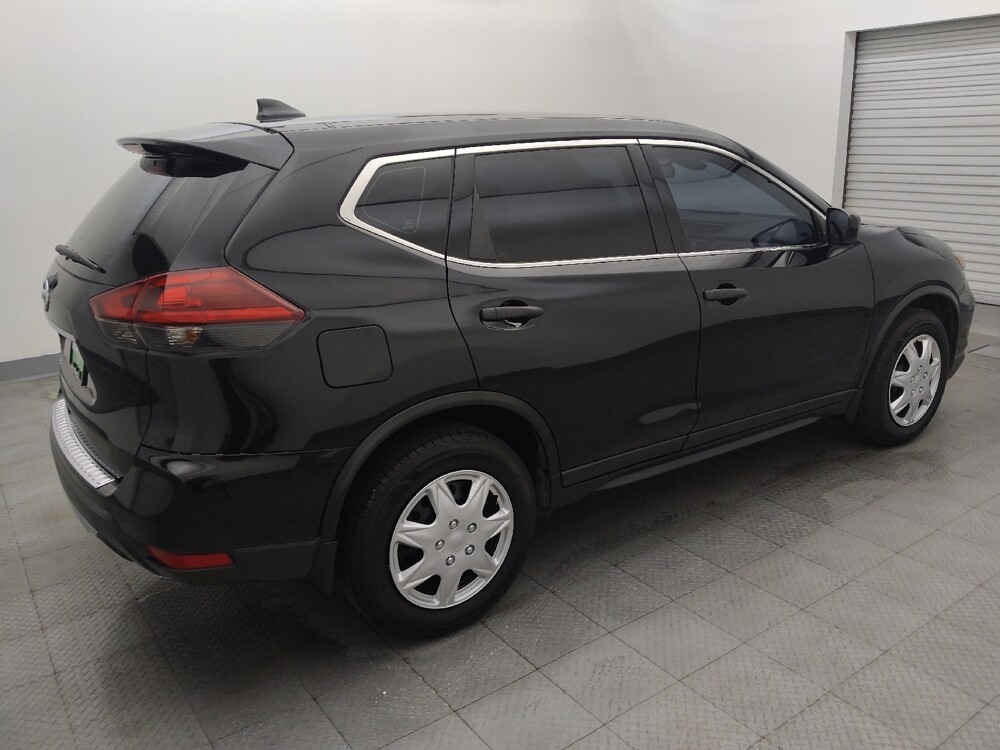 2019 Nissan Rogue in Live Oak, TX 78233 - 18128185 10