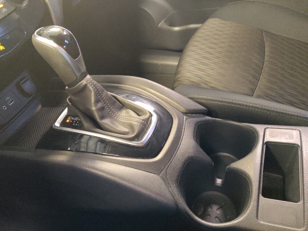 2019 Nissan Rogue in Live Oak, TX 78233 - 18128185 26