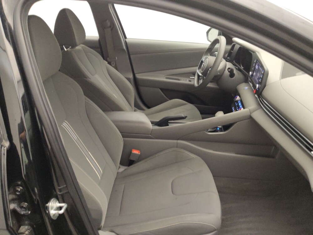 2023 Hyundai Elantra in Houston, TX 77034 - 18128188 21