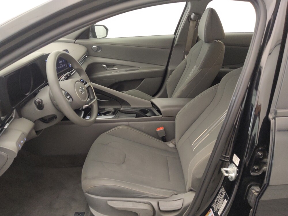 2023 Hyundai Elantra in Houston, TX 77034 - 18128188 17