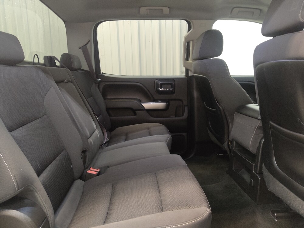 2015 Chevrolet Silverado 2500 in Fairfield, OH 45014 - 18128189 19