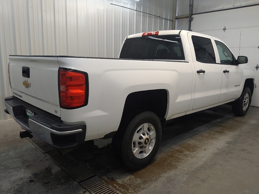 2015 Chevrolet Silverado 2500 in Fairfield, OH 45014 - 18128189 10
