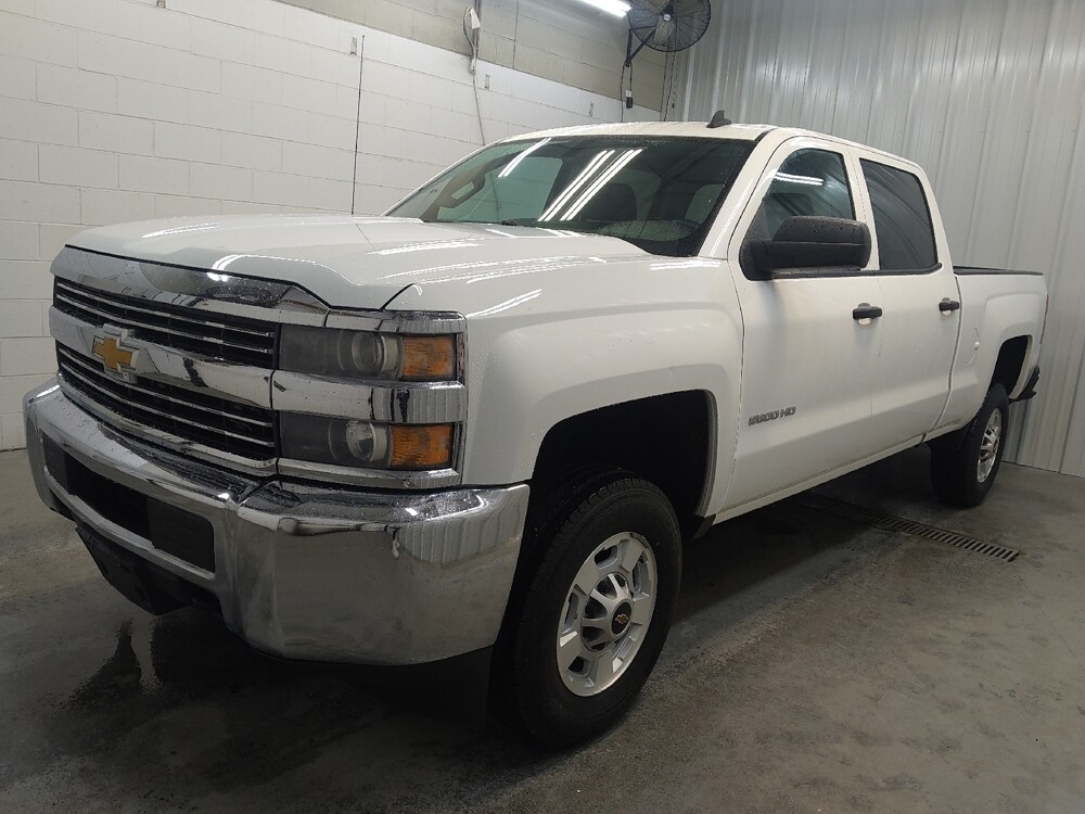 2015 Chevrolet Silverado 2500 in Fairfield, OH 45014 - 18128189 2