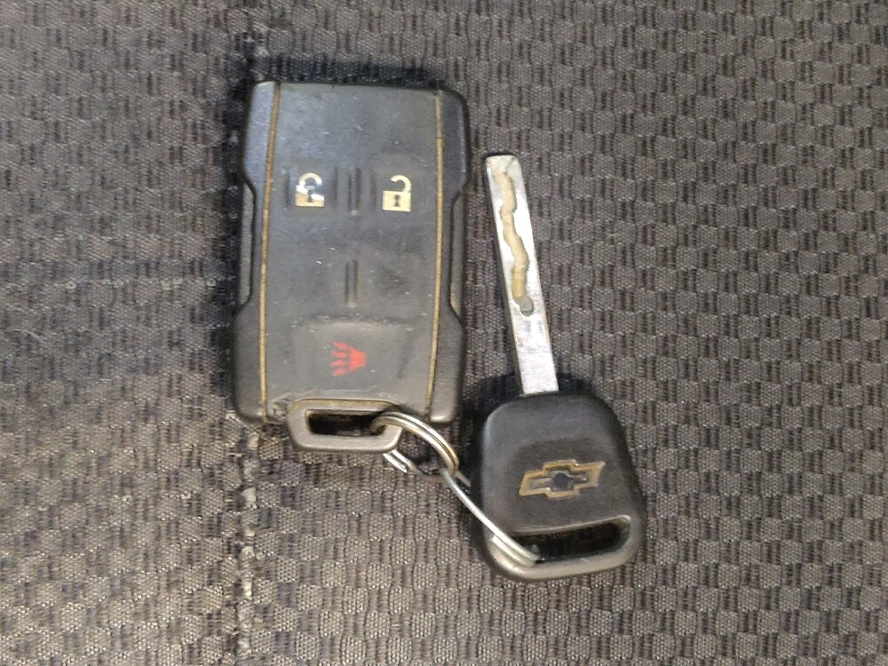 2015 Chevrolet Silverado 2500 in Fairfield, OH 45014 - 18128189 32