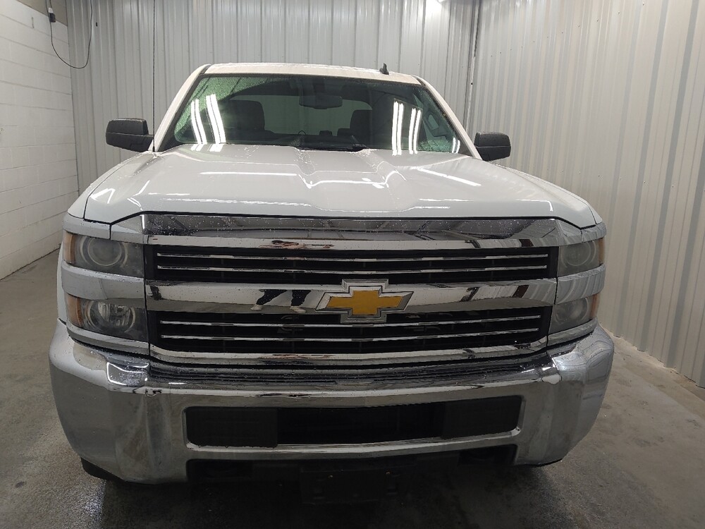 2015 Chevrolet Silverado 2500 in Fairfield, OH 45014 - 18128189 14