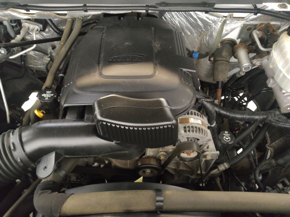 2015 Chevrolet Silverado 2500 in Fairfield, OH 45014 - 18128189 30