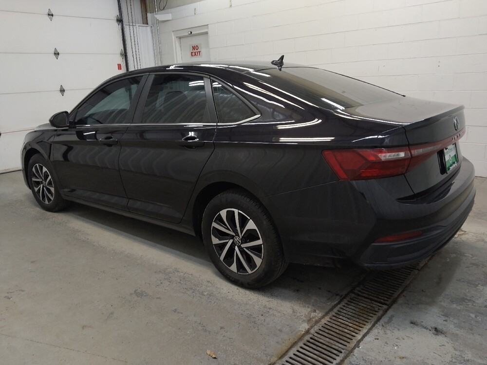 2025 Volkswagen Jetta in Fairfield, OH 45014 - 18128190 3