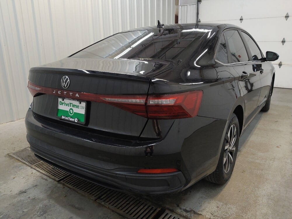 2025 Volkswagen Jetta in Fairfield, OH 45014 - 18128190 9