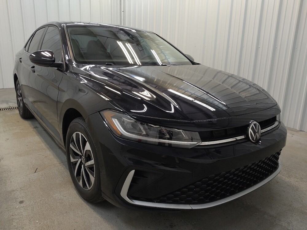 2025 Volkswagen Jetta in Fairfield, OH 45014 - 18128190 13