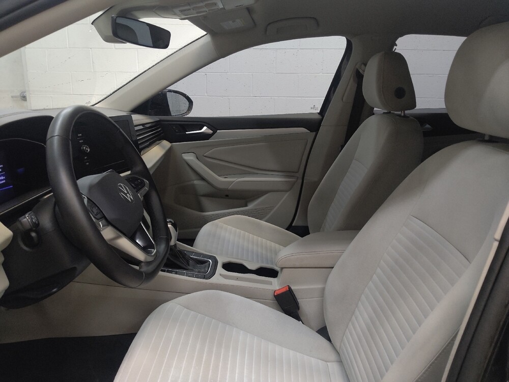 2025 Volkswagen Jetta in Fairfield, OH 45014 - 18128190 17