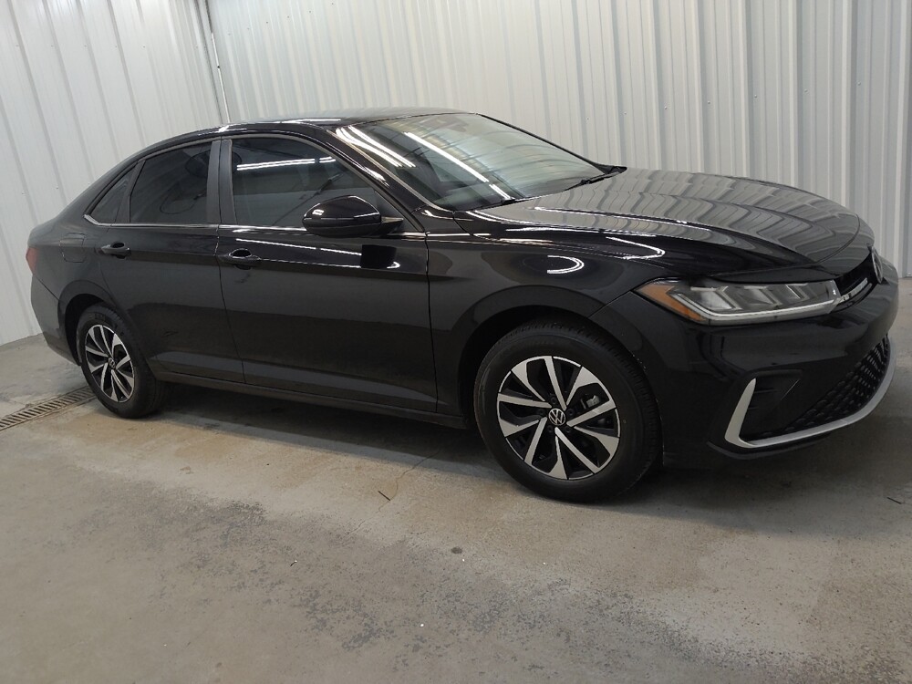 2025 Volkswagen Jetta in Fairfield, OH 45014 - 18128190 11