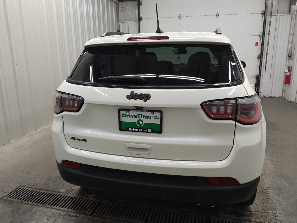 2021 Jeep Compass in Fairfield, OH 45014 - 18128191 7