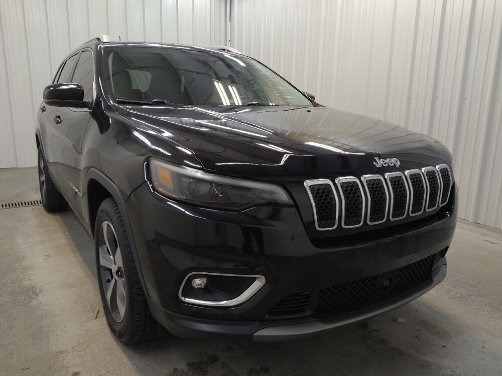 2019 Jeep Cherokee in Fairfield, OH 45014 - 18128192 13