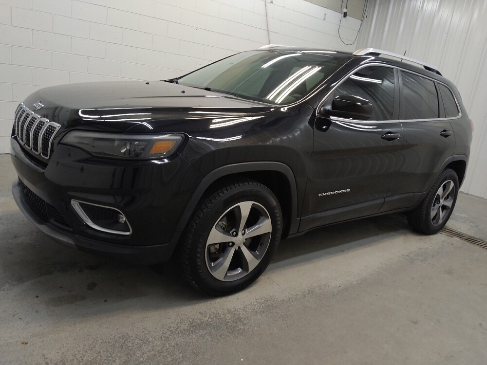 2019 Jeep Cherokee in Fairfield, OH 45014 - 18128192 2