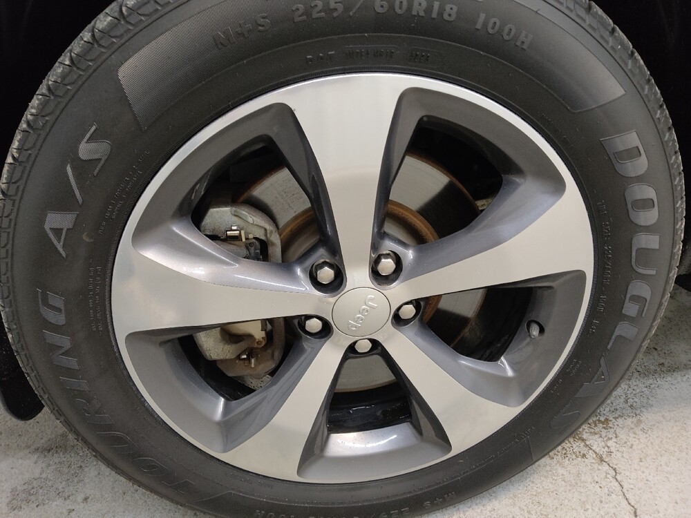 2019 Jeep Cherokee in Fairfield, OH 45014 - 18128192 31