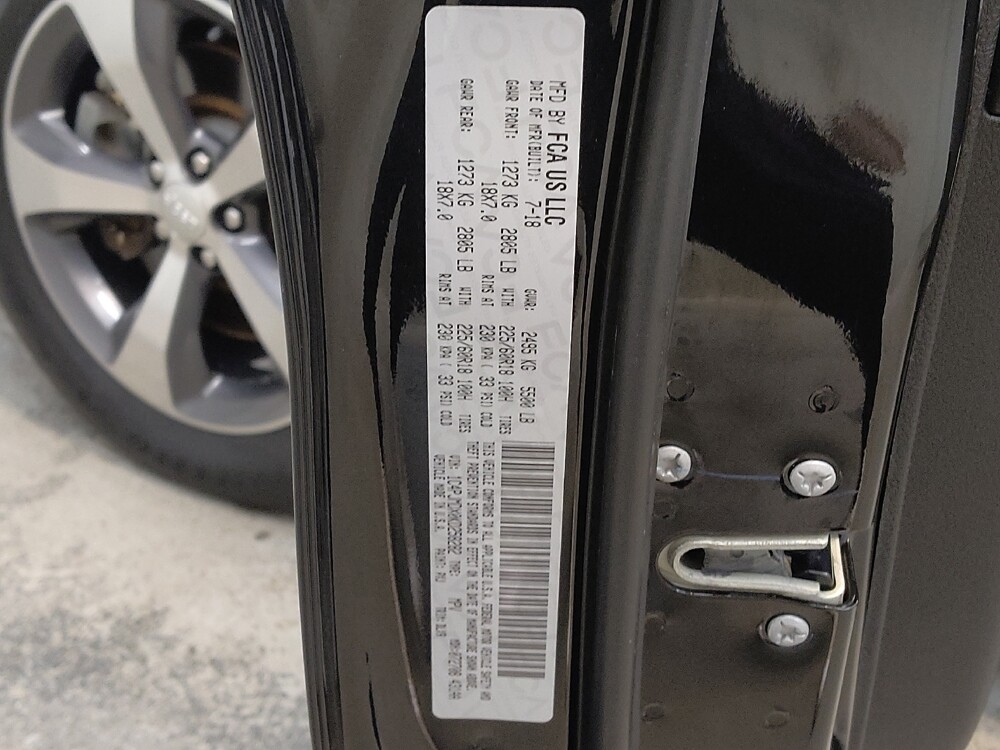 2019 Jeep Cherokee in Fairfield, OH 45014 - 18128192 33